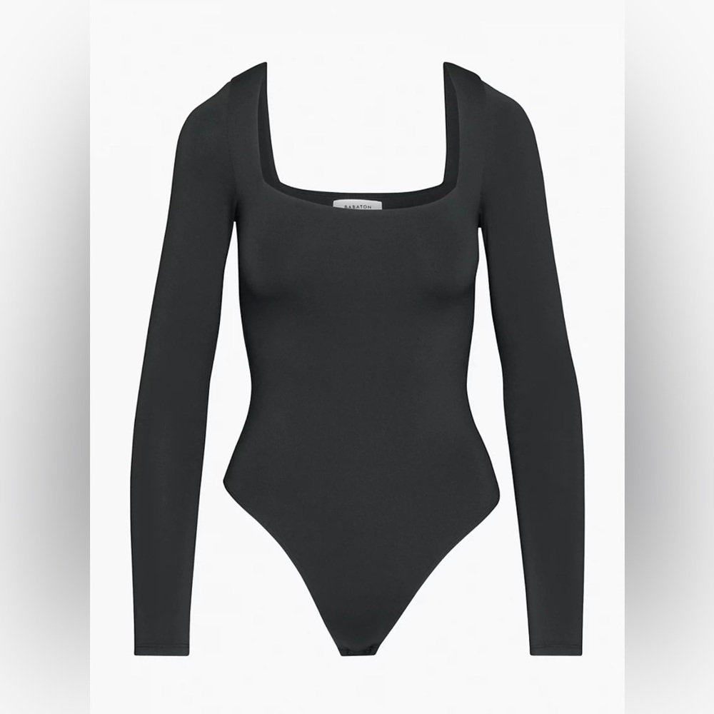 NEW Babaton Contour black square neck long sleeve bodysuit